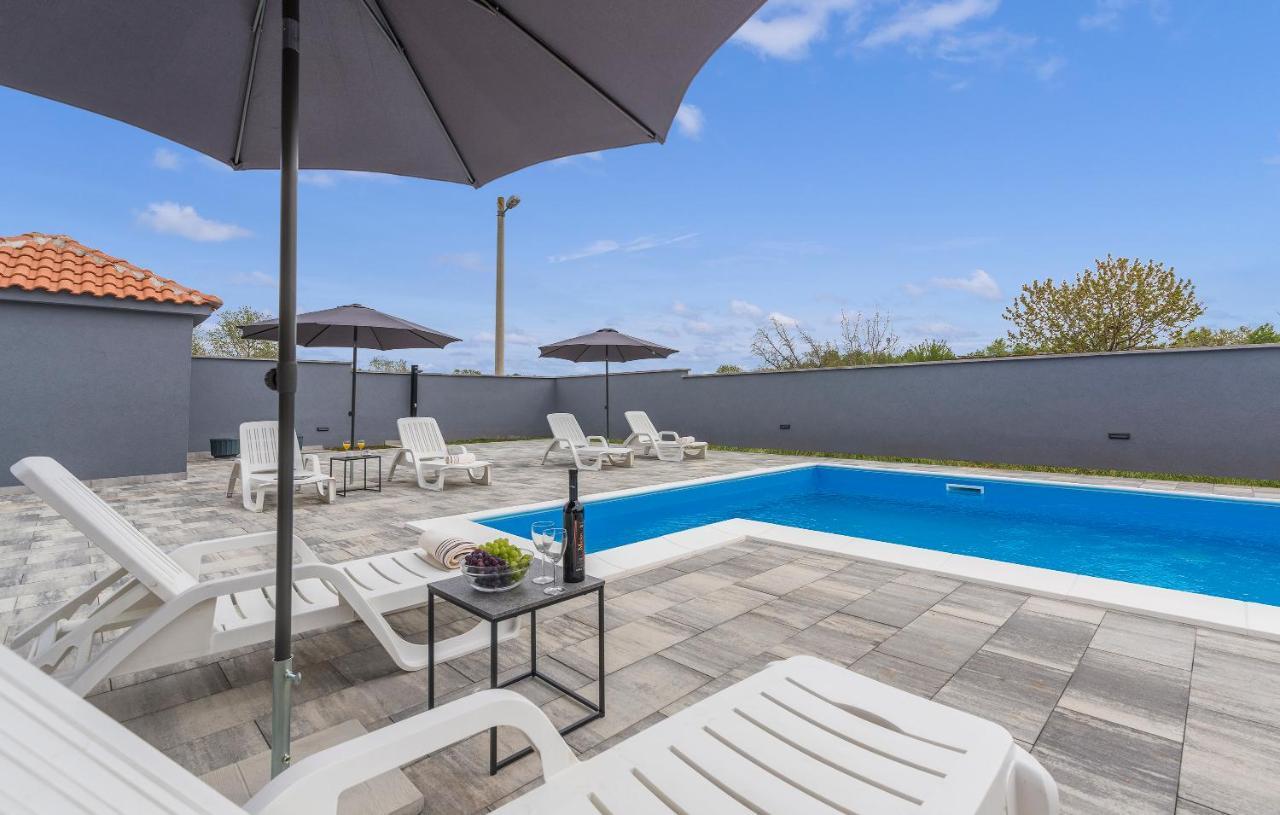 Apartmani Natalija Poreč Zewnętrze zdjęcie