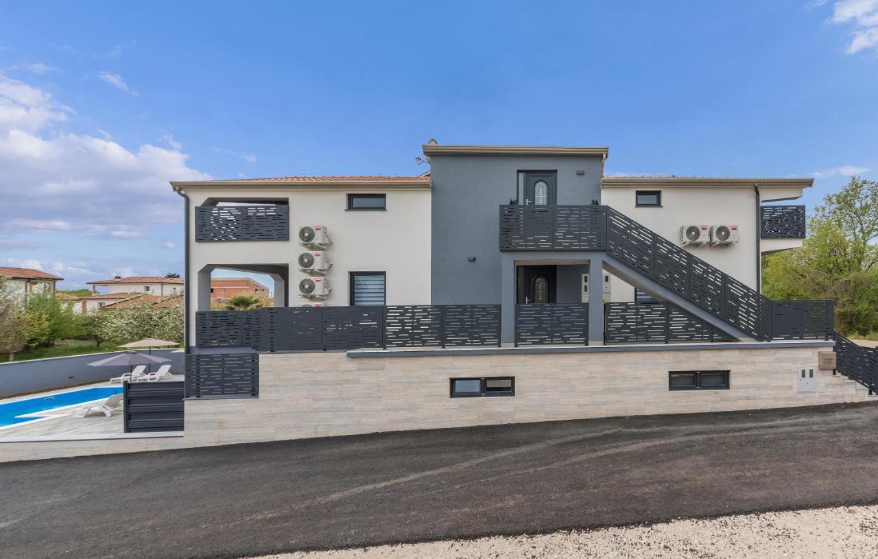 Apartmani Natalija Poreč Zewnętrze zdjęcie