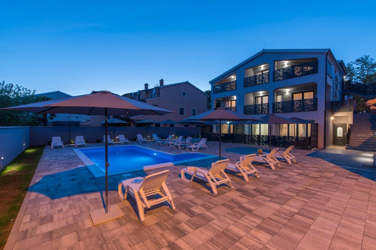Apartmani Natalija Poreč Zewnętrze zdjęcie